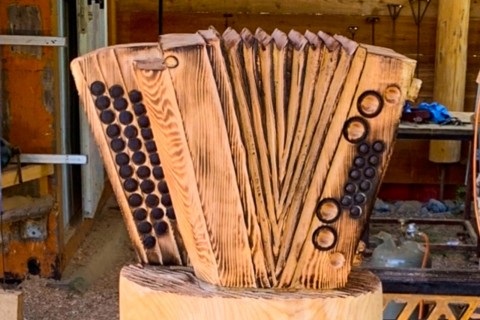Foto Steirische Harmonika aus Holz